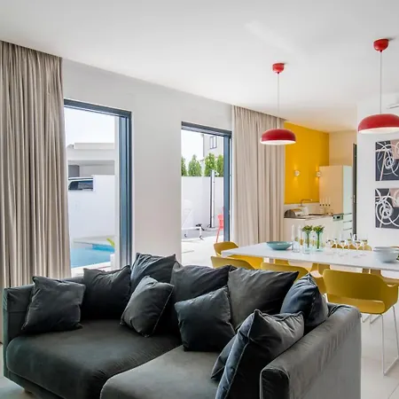 Ctma235/ Modern And Luxurious Villa With Private Pool Makarská